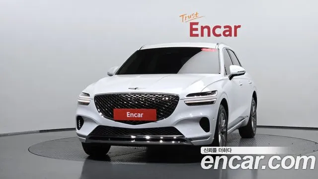 Genesis GV70 — Фото автомобиля 3