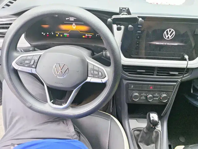 Volkswagen Tharu — Фото автомобиля 12