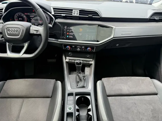 Audi Q3 — Фото автомобиля 14