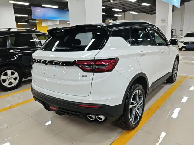 Geely Binyue — Фото автомобиля 6