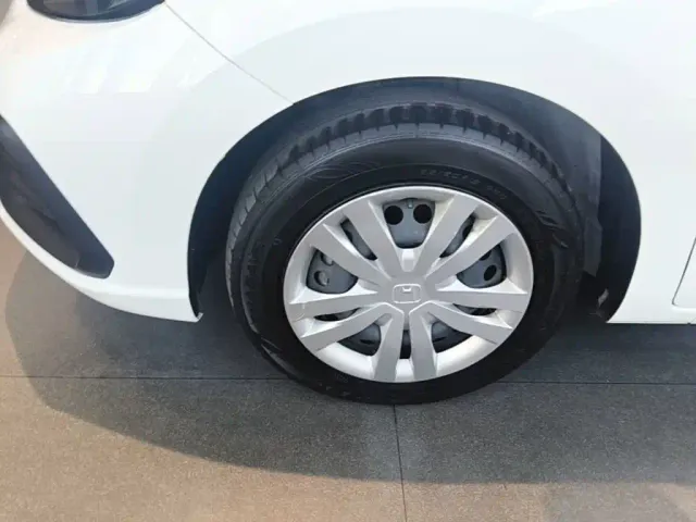 Honda Fit — Фото автомобиля 22