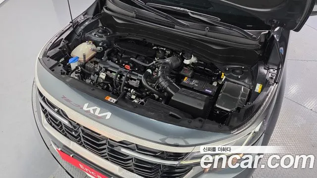 Kia Seltos Новый Seltos Бензин 1.6 турбо 2WD — Фото автомобиля 6