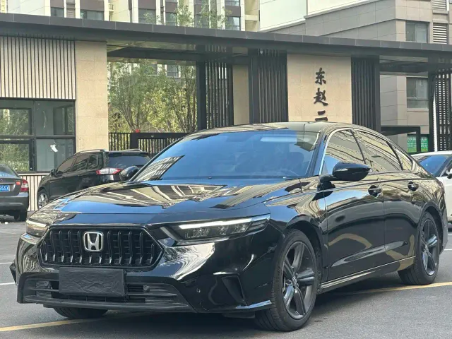 Honda Inspire — Фото автомобиля 3