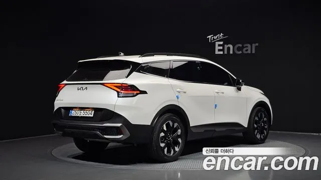 Kia Sportage Sportage 5-е поколение Бензин 1.6 турбо 2WD — Фото автомобиля 2