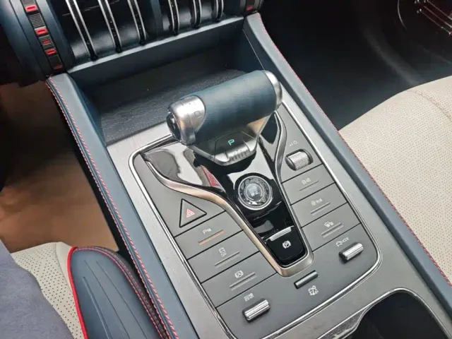 BYD Yuan PLUS — Фото автомобиля 13