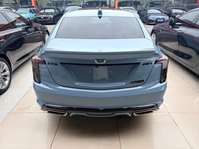 Cadillac CT5 — Фото автомобиля 5