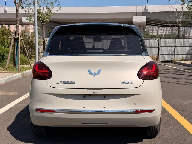 Wuling Bingo — Фото автомобиля 5