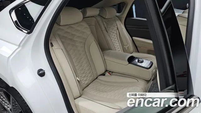 Genesis G80 Бензин 2.5 турбо AWD — Фото автомобиля 7