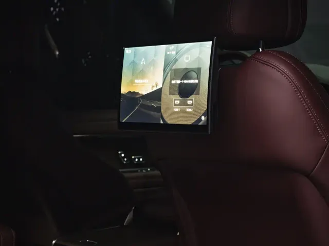 Land Rover Range Rover — Фото автомобиля 13