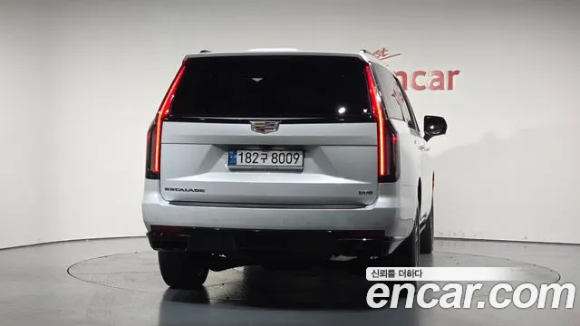 Cadillac Escalade Escalade 5 поколение — Фото автомобиля 4