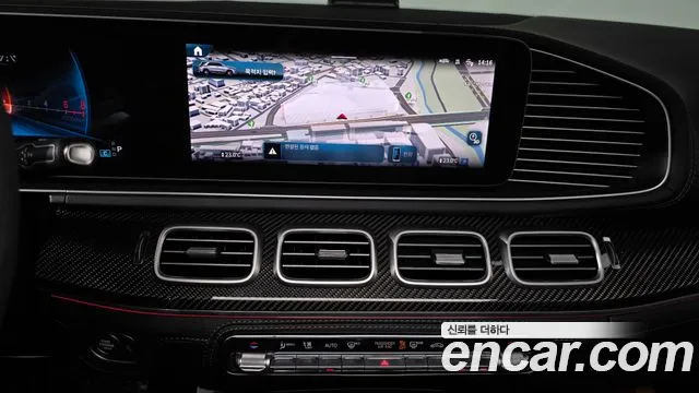 Mercedes-Benz GLE-Class — Фото автомобиля 18
