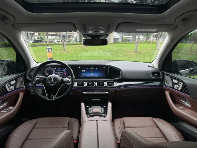 Mercedes-Benz GLS-Class — Фото автомобиля 17