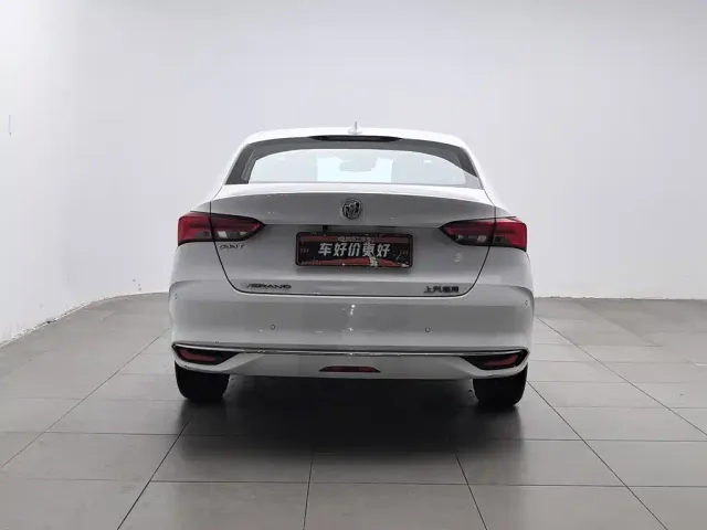 Buick Verano — Фото автомобиля 4