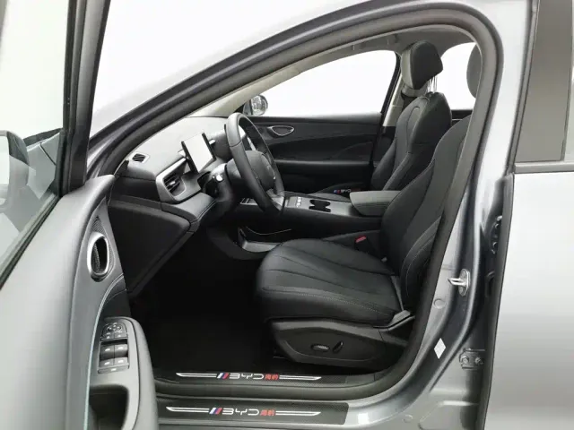BYD Seal 05 DM-i — Фото автомобиля 10