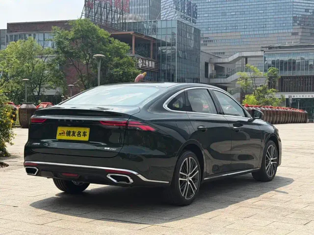 Geely Emgrand — Фото автомобиля 6