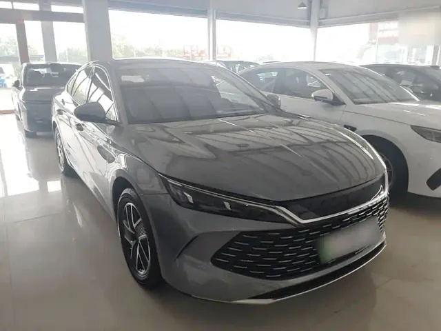 BYD Qin L — Фото автомобиля 3