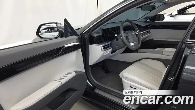 Hyundai Grandeur GN7 — Фото автомобиля 15