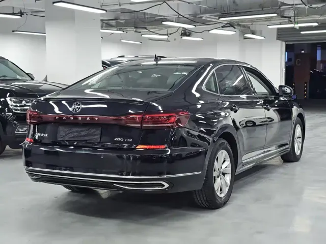 Volkswagen Passat 2024 280TSI Business Edition — Фото автомобиля 4