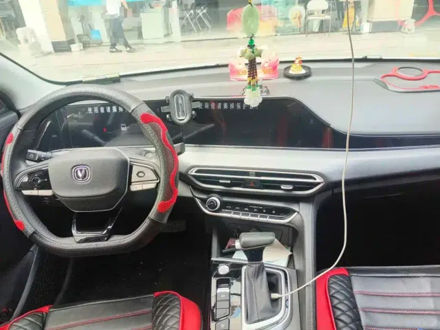 Changan Eado — Фото автомобиля 11