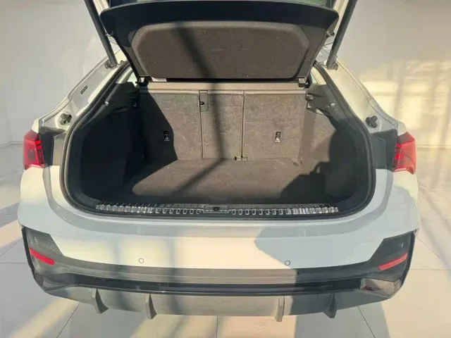 Audi Q3 Sportback — Фото автомобиля 6