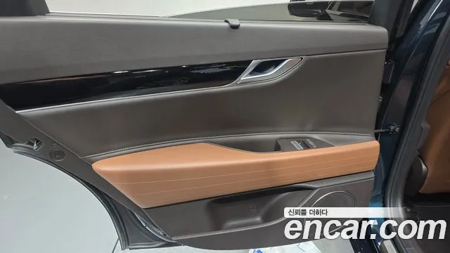 Genesis G80 RG3 — Фото автомобиля 25