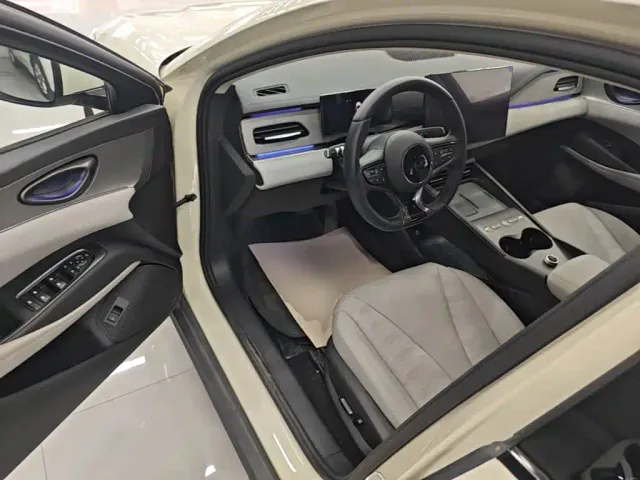 BYD Seal 06 DM-i Touring — Фото автомобиля 15