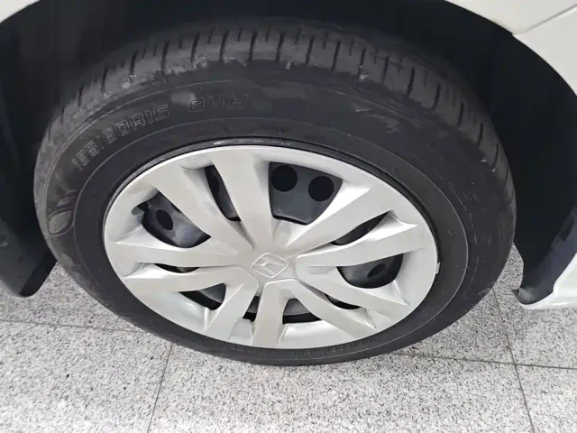 Honda Fit — Фото автомобиля 6