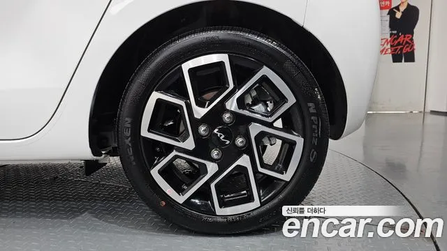 Kia RAY Новый Kia Ray Signature — Фото автомобиля 19