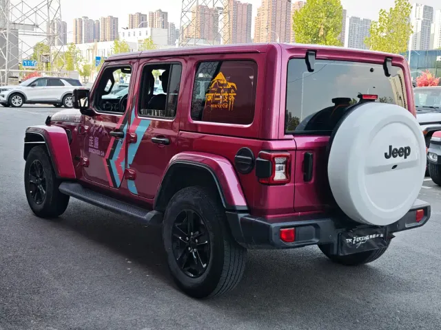 Jeep Wrangler — Фото автомобиля 8