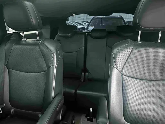 Toyota Granvia — Фото автомобиля 14