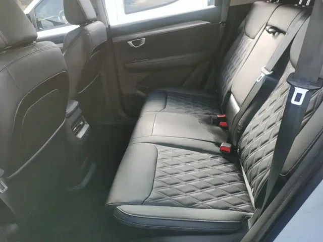 Wuling Asta — Фото автомобиля 16