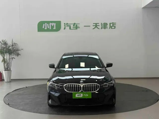 BMW 3 Series — Фото автомобиля 2