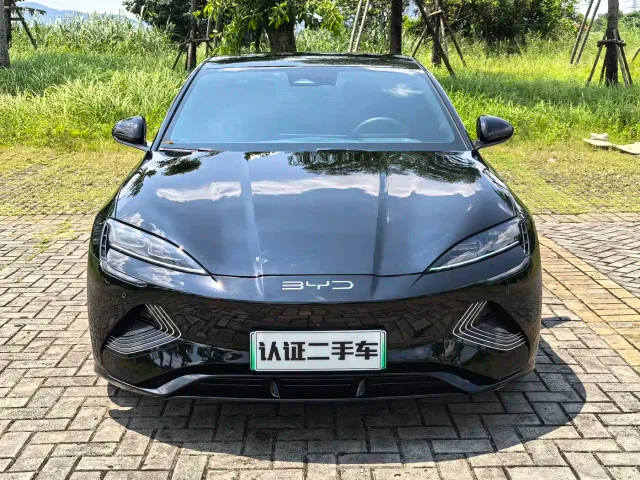 BYD Seal — Фото автомобиля 2
