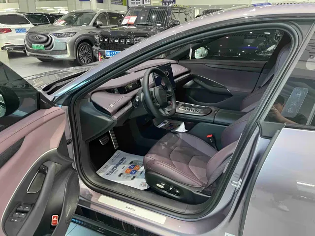 Xiaomi SU7 — Фото автомобиля 7