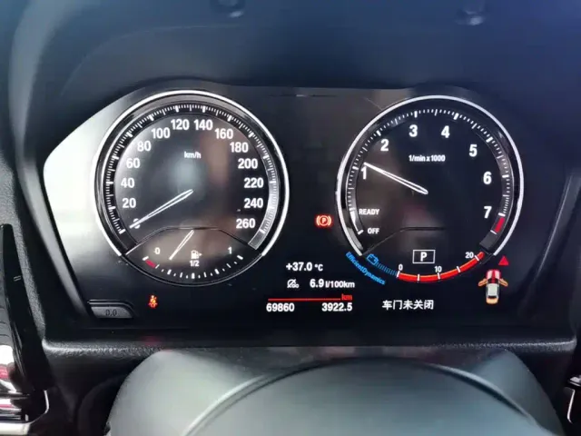 BMW 1 Series — Фото автомобиля 11