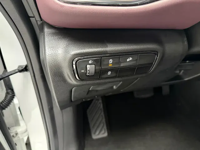 GAC Trumpchi M6 — Фото автомобиля 21