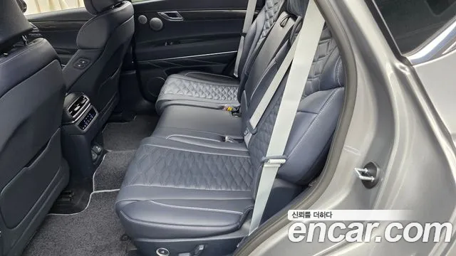 Genesis GV80 — Фото автомобиля 22