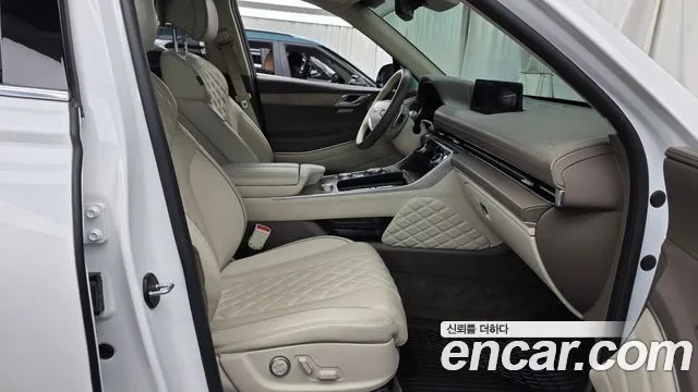 Genesis GV80 — Фото автомобиля 16