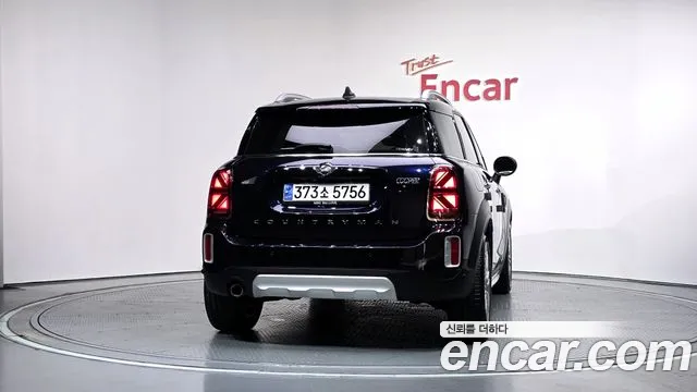 Mini Countryman — Фото автомобиля 4