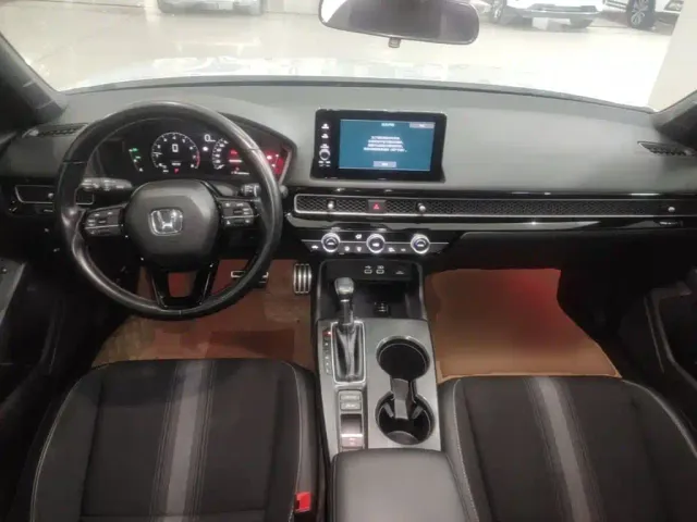 Honda Civic — Фото автомобиля 9