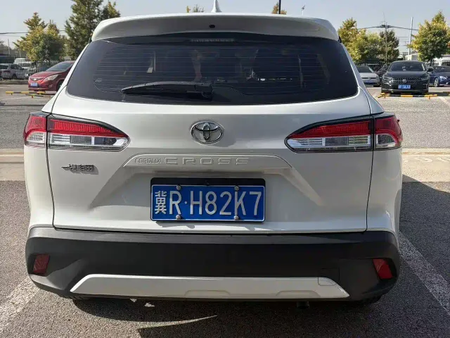 Toyota Corolla Cross — Фото автомобиля 5