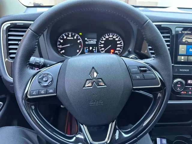Mitsubishi Outlander — Фото автомобиля 12