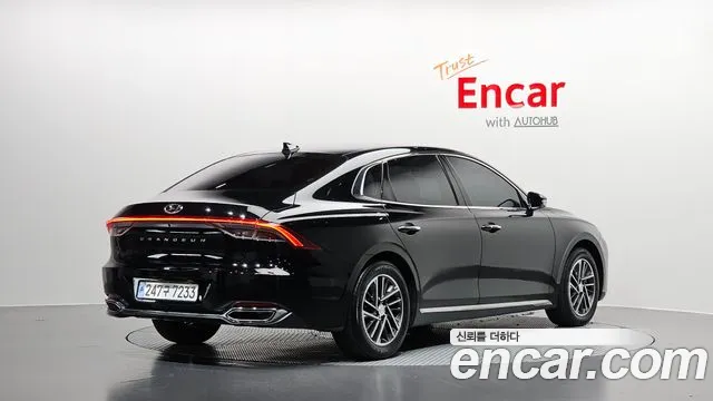 Hyundai Grandeur New — Фото автомобиля 2