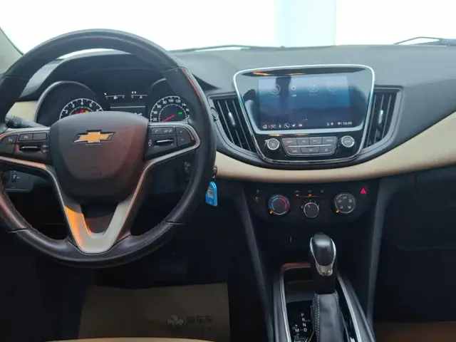 Chevrolet Monza — Фото автомобиля 12