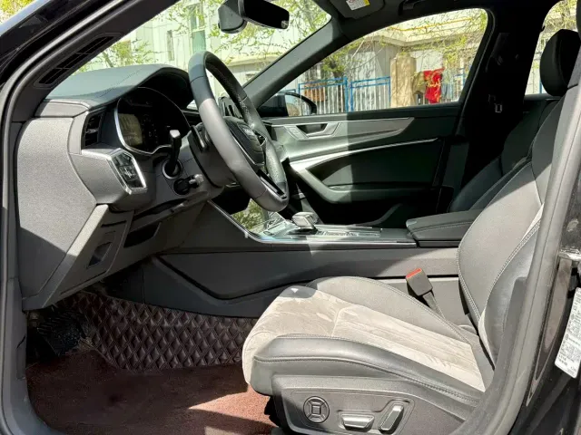 Audi A6L — Фото автомобиля 4