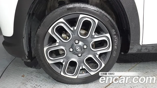 Hyundai Casper Casper Inspiration — Фото автомобиля 5