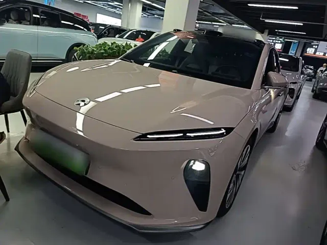 Фотография автомобиля — Nio ET5