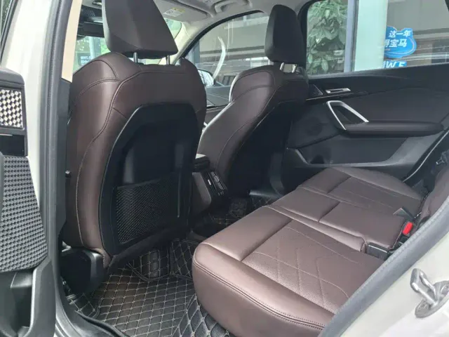 BMW X1 — Фото автомобиля 8