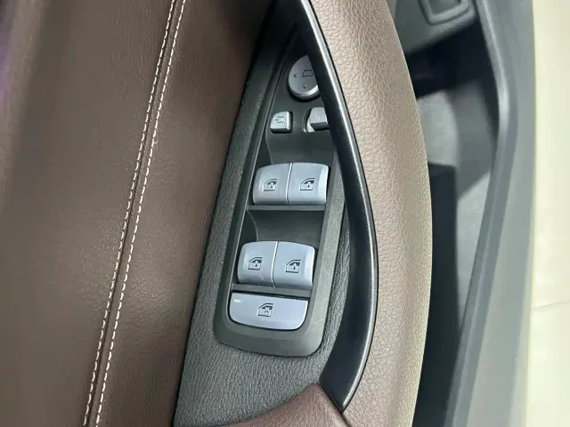 BMW X1 — Фото автомобиля 11