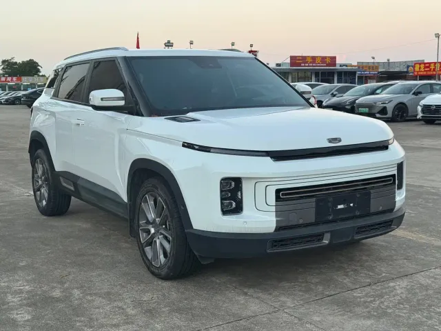Geely ICON — Фото автомобиля 3